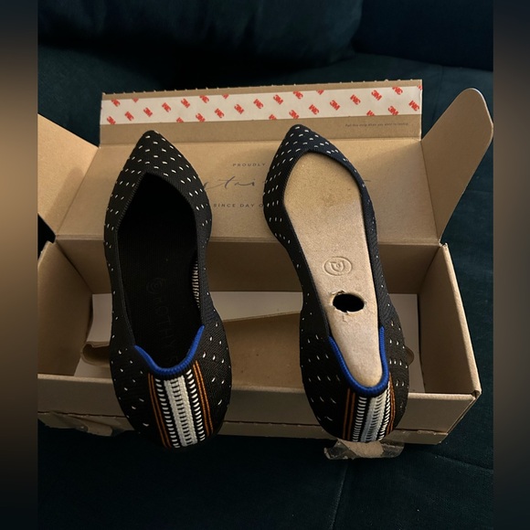 Rothy’s The Point - Size 10.5 - Ivory Dot pattern - Like new condition - Picture 3 of 5